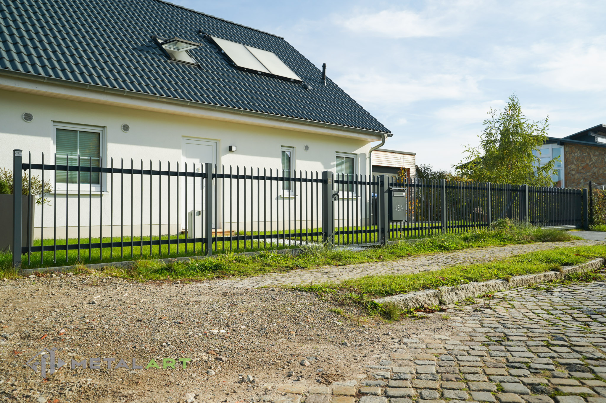 Zaunprojekt, Zaunportfolio, Zaunmuster, moderne Zäune, Zaunanlage Projekt, Zaun Metal Art, Zäune aus Polen, Zaun Berlin, Zaun günstig kaufen, Zäune und Tore