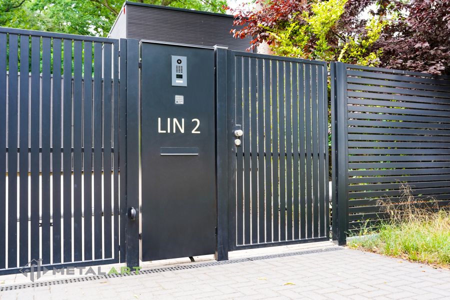 moderne Zäune, Zaunanlage Projekt, Zaun Metal Art, Zäune aus Polen, Zaun Berlin, Zaun günstig kaufen, Zäune und Tore, moderne Zäune, Sichtschutzzäune