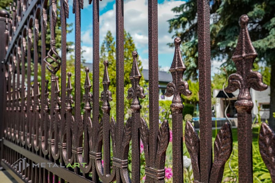 Gartenzaun, Zaunprojekt, Zaunportfolio, Zaunmuster, moderne Zäune, Zaunanlage Projekt, Zaun Metal Art, Zäune aus Polen, Zaun Berlin, Zaun günstig kaufen, Zäune und Tore, klassische Zäune, Schmuckzaun, Schmuckzäune