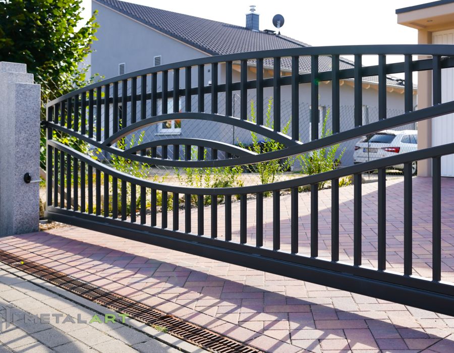 moderne Zäune, Zaunanlage Projekt, Zaun Metal Art, Zäune aus Polen, Zaun Berlin, Zaun günstig kaufen, Zäune und Tore