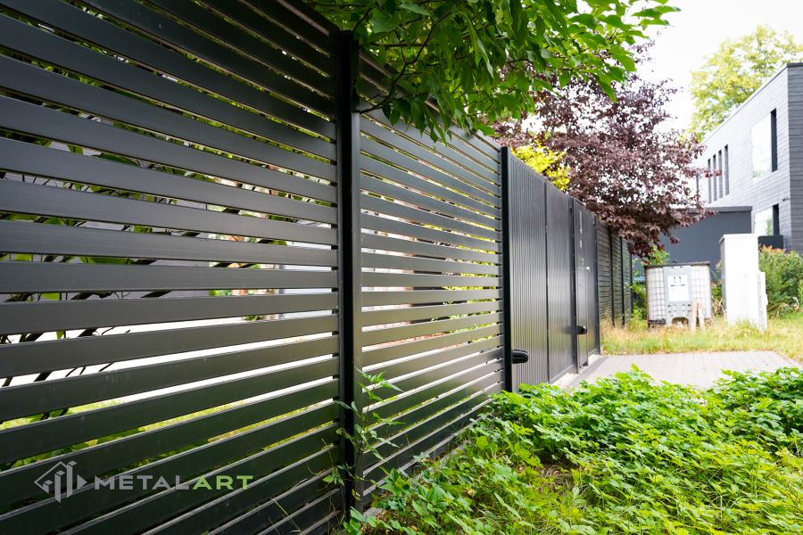 moderne Zäune, Zaunanlage Projekt, Zaun Metal Art, Zäune aus Polen, Zaun Berlin, Zaun günstig kaufen, Zäune und Tore, moderne Zäune, Sichtschutzzäune