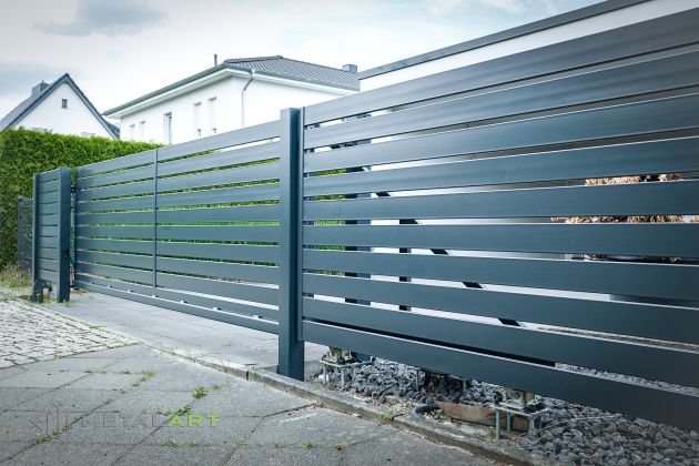 moderne Zäune, Zaunanlage Projekt, Zaun Metal Art, Zäune aus Polen, Zaun Berlin, Zaun günstig kaufen, Zäune und Tore, moderne Zäune, Sichtschutzzäune