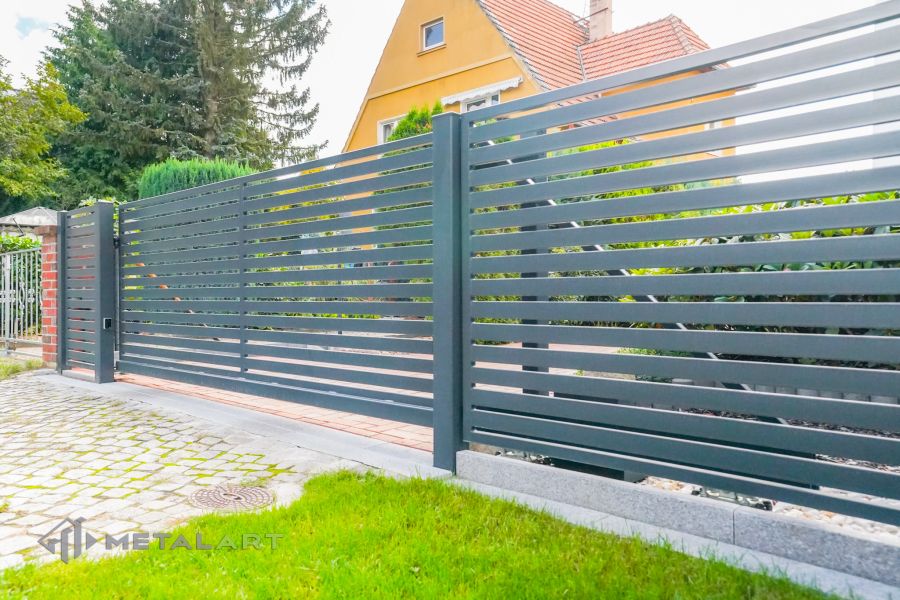 Sichtschutzzaun, moderne Zäune, Zaunanlage Projekt, Zaun Metal Art, Zäune aus Polen, Zaun Berlin, Zaun günstig kaufen, Zäune und Tore, moderne Zäune, Sichtschutzzäune