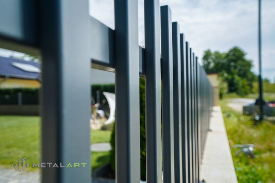 Zaunprojekt, Zaunportfolio, moderne Zäune, Zaunanlage Projekt, Zaun Metal Art, Zäune aus Polen, Zaun Berlin, Zaun günstig kaufen, Zäune und Tore