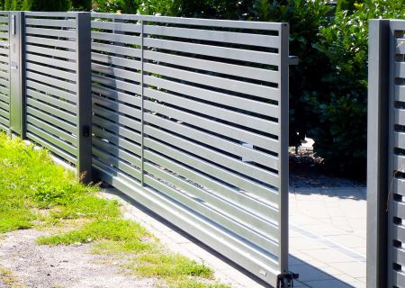 Elektronik im Zaun MetalArt Zaunbau Berlin