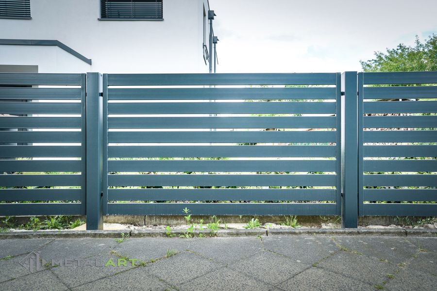 moderne Zäune, Zaunanlage Projekt, Zaun Metal Art, Zäune aus Polen, Zaun Berlin, Zaun günstig kaufen, Zäune und Tore, moderne Zäune, Sichtschutzzäune