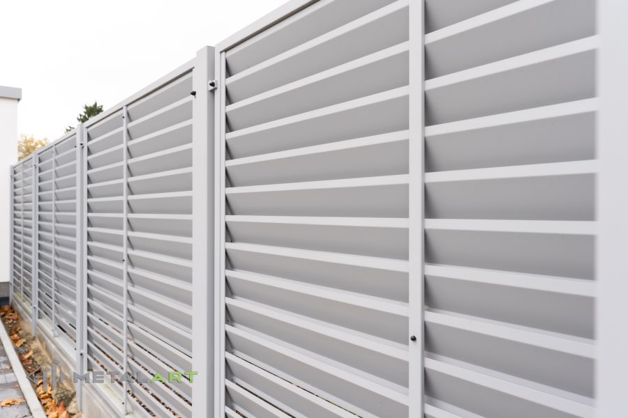 moderne Zäune, Zaunanlage Projekt, Zaun Metal Art, Zäune aus Polen, Zaun Berlin, Zaun günstig kaufen, Zäune und Tore, moderne Zäune, Sichtschutzzäune