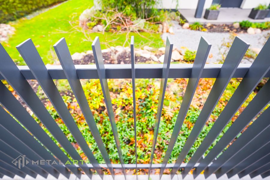 Zaunprojekt, Zaunportfolio, Zaunmuster, moderne Zäune, Zaunanlage Projekt, Zaun Metal Art, Zäune aus Polen, Zaun Berlin, Zaun günstig kaufen, Zäune und Tore