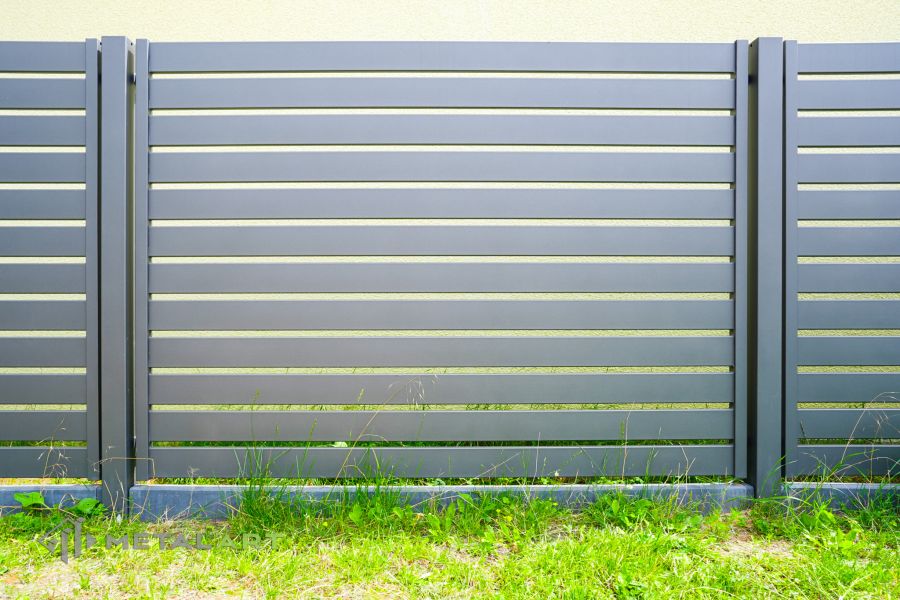 Sichtschutzzaun, Sichtschutzzäune, moderne Zäune, Zaunanlage Projekt, Zaun Metal Art, Zäune aus Polen, Zaun Berlin, Zaun günstig kaufen, Zäune und Tore, moderne Zäune, Sichtschutzzäune