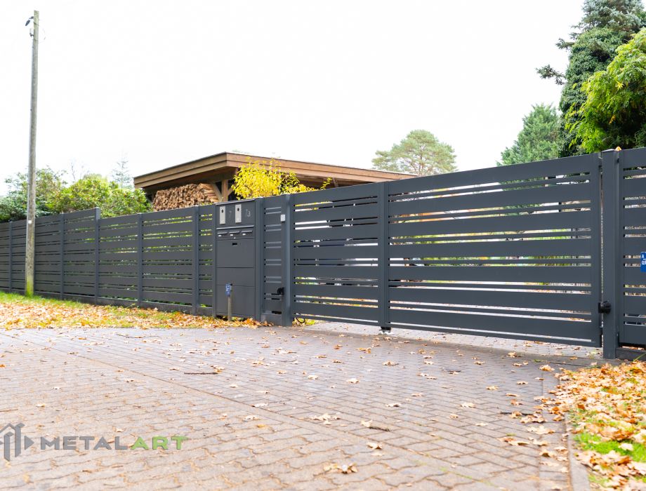 Zaunanlage, moderne Zäune, Zaun von Metal Art
