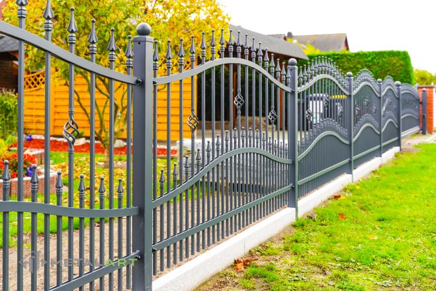 Zaunornamente, Bogenzaun, Zaunprojekt, Zaunportfolio, Zaunmuster, Schmiedezaun, Schmiedezäune, Zaunanlage Projekt, Zaun Metal Art, Zäune aus Polen, Zaun Berlin, Zaun günstig kaufen, Zäune und Tore, klassische Zäune, Schmuckzaun, Schmuckzäune, Gartenzaun, Gartenzäune