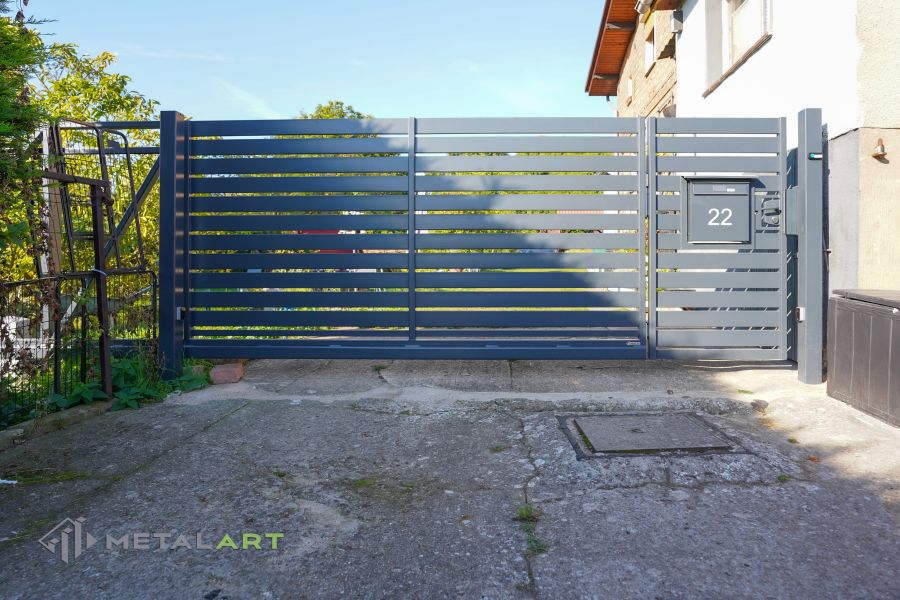 Sichtschutzzaun, Sichtschutzzäune, moderne Zäune, Zaunanlage Projekt, Zaun Metal Art, Zäune aus Polen, Zaun Berlin, Zaun günstig kaufen, Zäune und Tore, moderne Zäune, Sichtschutzzäune