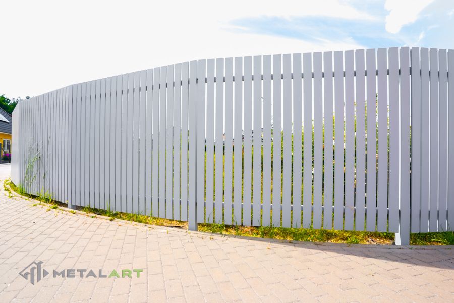 Sichtschutzzaun, Zaunprojekt, Zaunportfolio, moderne Zäune, Zaunanlage Projekt, Zaun Metal Art, Zäune aus Polen, Zaun Berlin, Zaun günstig kaufen, Zäune und Tore