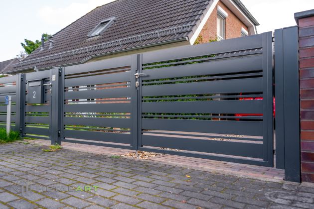 Doppelflügeltor, Zaunprojekt