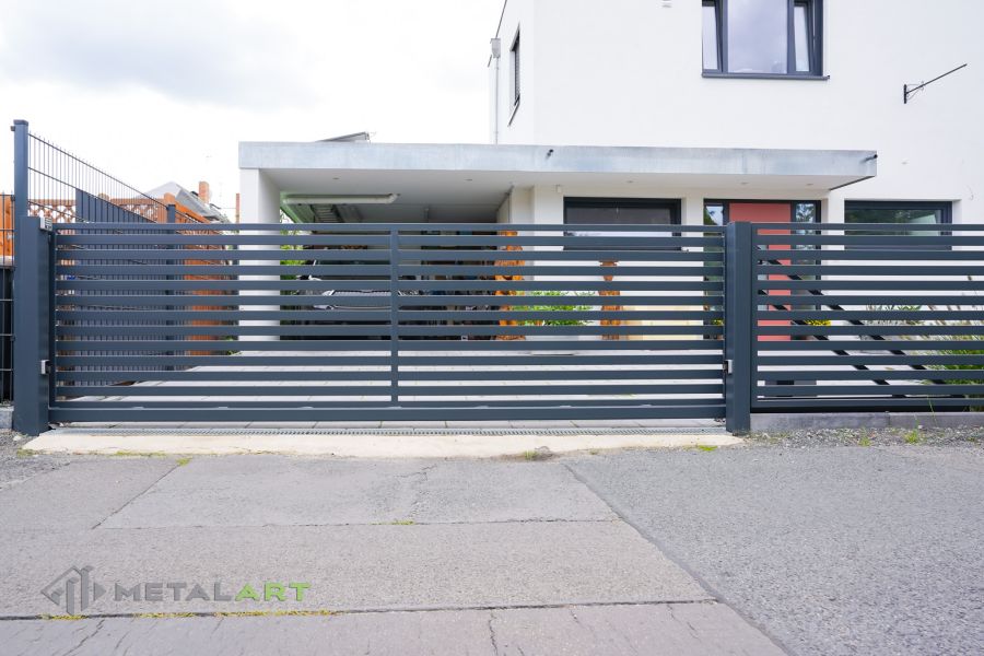 Sichtschutzzaun, moderne Zäune, Zaunanlage Projekt, Zaun Metal Art, Zäune aus Polen, Zaun Berlin, Zaun günstig kaufen, Zäune und Tore, moderne Zäune, Sichtschutzzäune