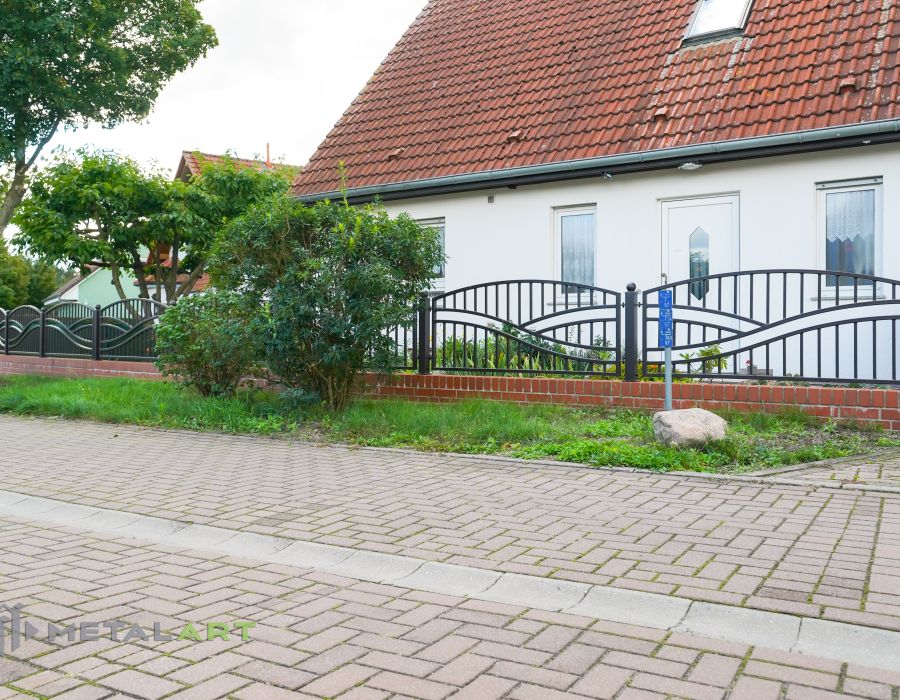 moderne Zäune, Zaunanlage Projekt, Zaun Metal Art, Zäune aus Polen, Zaun Berlin, Zaun günstig kaufen, Zäune und Tore