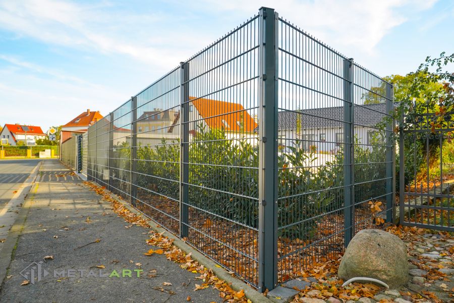 Doppelstabmattenzaun