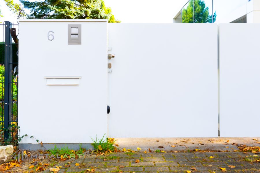 Zaunprojekt, Zaunportfolio, moderne Zäune, Zaunanlage Projekt, Zaun Metal Art, Zäune aus Polen, Zaun Berlin, Zaun günstig kaufen, Zäune und Tore