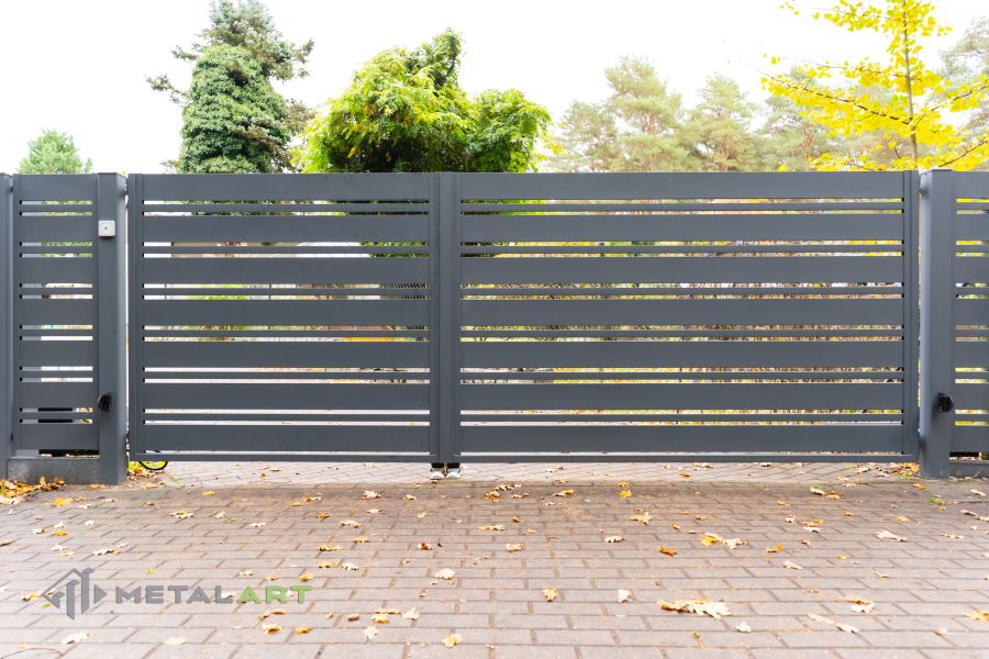 moderne Zäune, Zaunanlage Projekt, Zaun Metal Art, Zäune aus Polen, Zaun Berlin, Zaun günstig kaufen, Zäune und Tore, moderne Zäune, Sichtschutzzäune