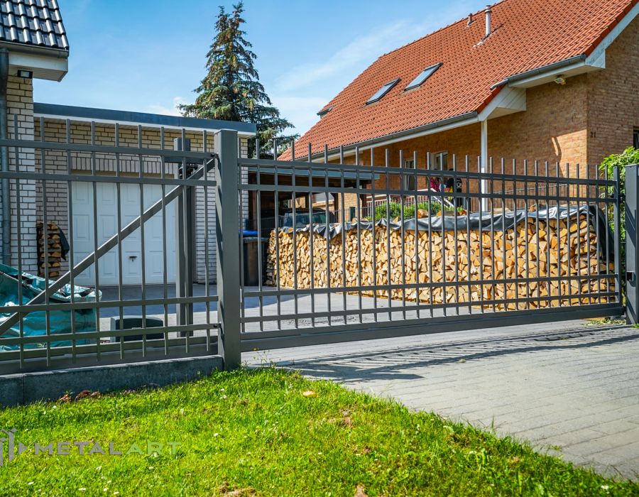 Schmiedezaun, Schmiedezäune, klassische Zäune, Gartenzaun