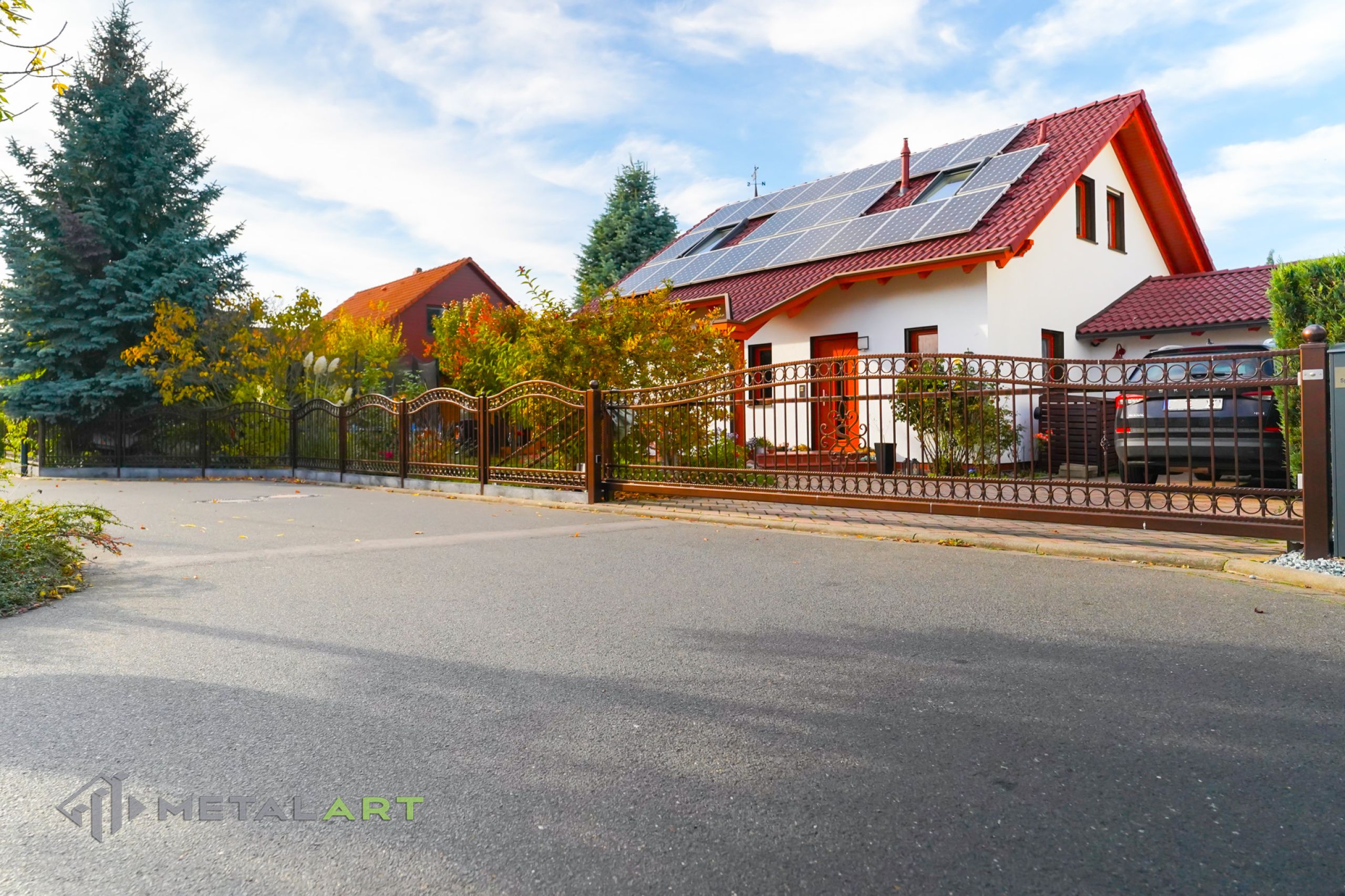 Gartenzaun, Zaunprojekt, Zaunportfolio, Zaunmuster, moderne Zäune, Zaunanlage Projekt, Zaun Metal Art, Zäune aus Polen, Zaun Berlin, Zaun günstig kaufen, Zäune und Tore, klassische Zäune, Schmuckzaun, Schmuckzäune
